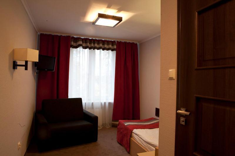 Hotel Dodo Biłgoraj Zimmer foto